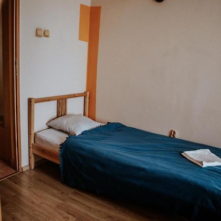 Cozy And Cheap Room In Old Town Krasków Exterior foto